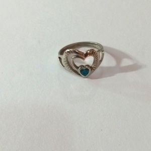 88% silver and turquoise vintage ring